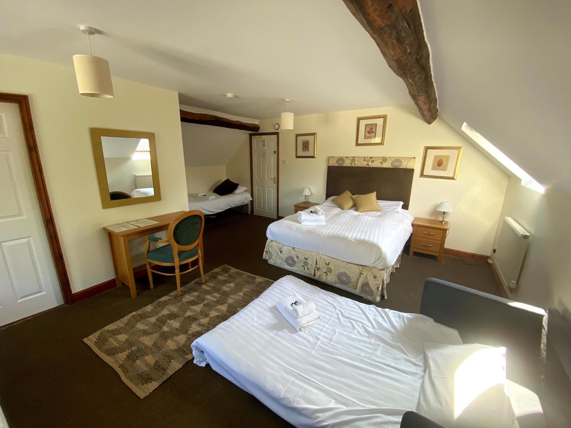 Bed and Breakfast The Royal Oak Ашборн Экстерьер фото